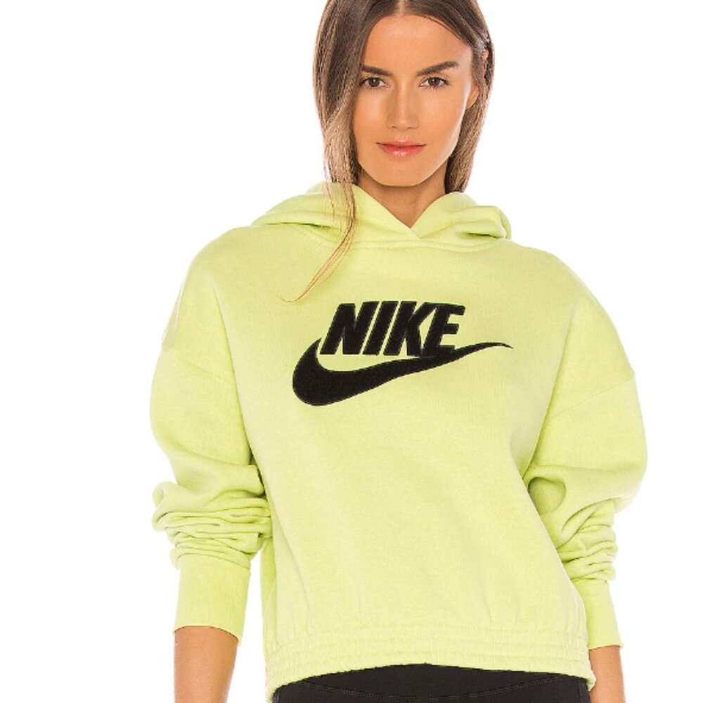 Nike Icon Clash LC Hoodie- Cropped size Large